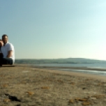 2012 - UK - Ayr - Beach Blurry Couple